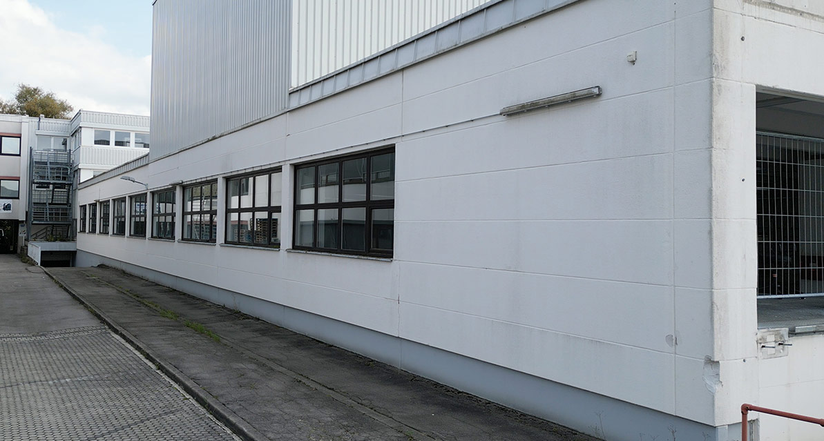Alte Industriehalle aus Porenbeton Wandplatten